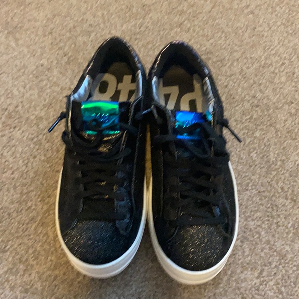 P448 shoes